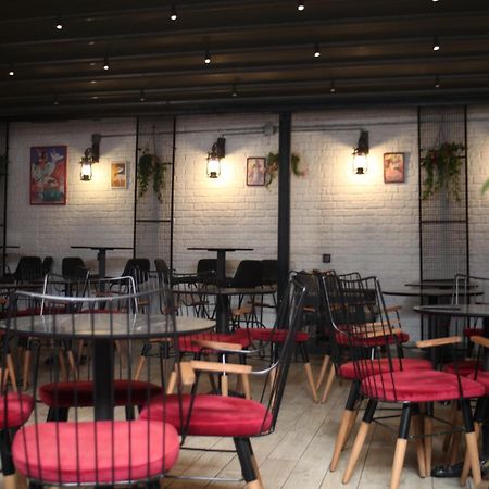 Kadikoey Viva Hotel & Suites Isztambul Kültér fotó