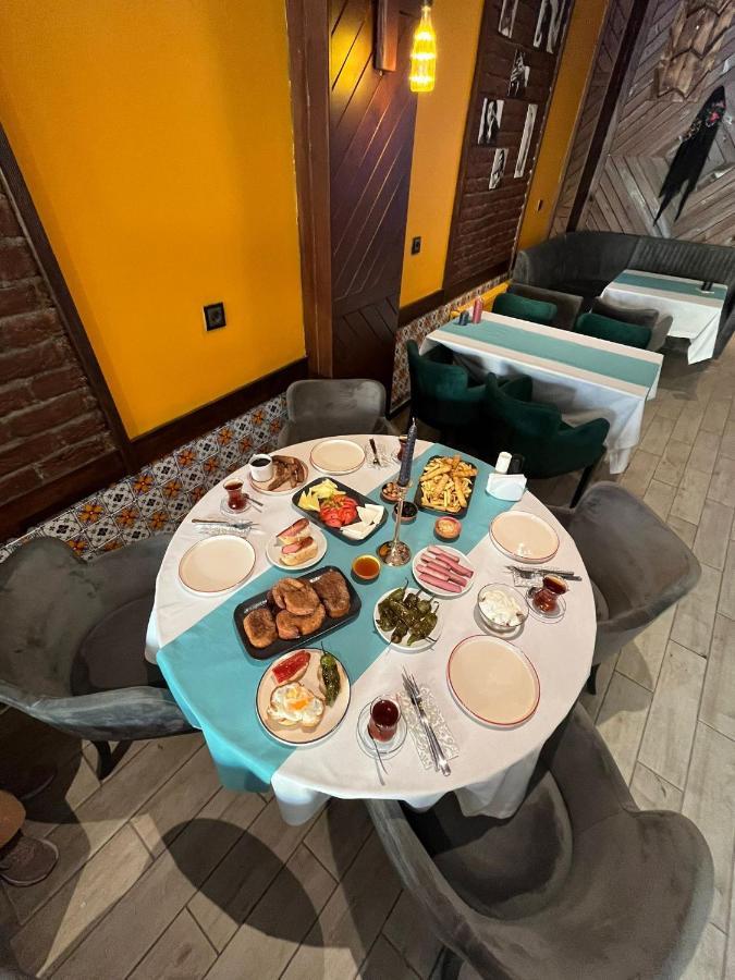 Kadikoey Viva Hotel & Suites Isztambul Kültér fotó